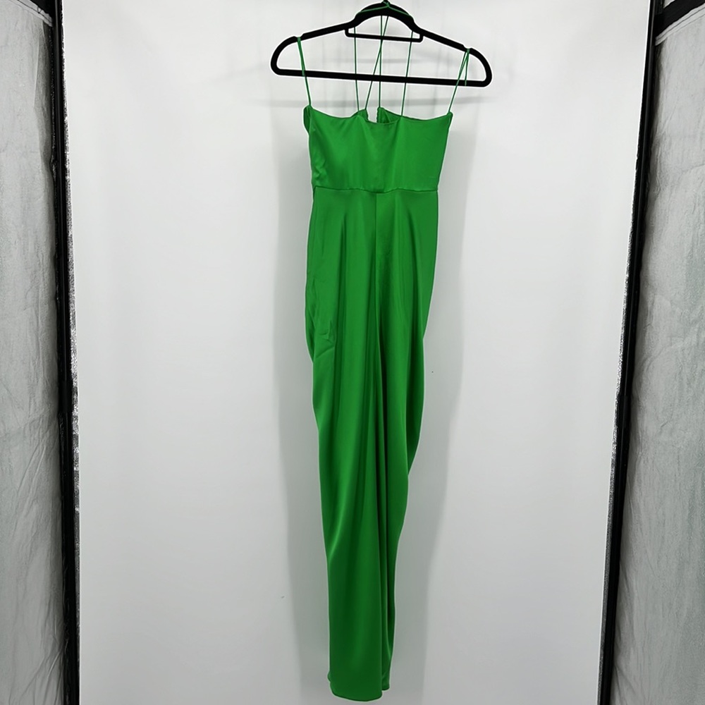 The Sei Keyhole Gathered Dress in Palm 0 - Picture 10 of 10